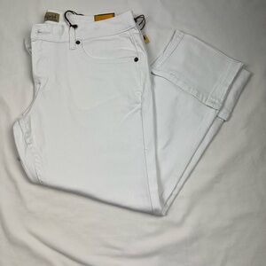White Jeans by Hybrid & company